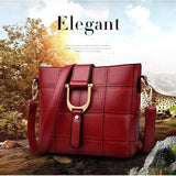 <bold>Tote  / Shoulder Bag <br>Genuine-Leather Handbag  - strapsandbrass.com